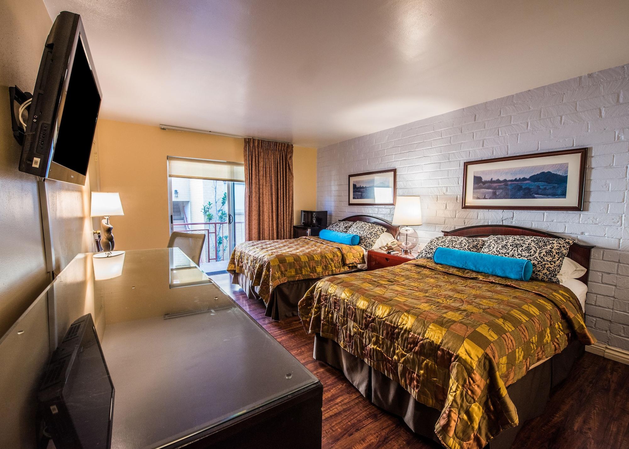 Motel Hollywood Downtowner 2*