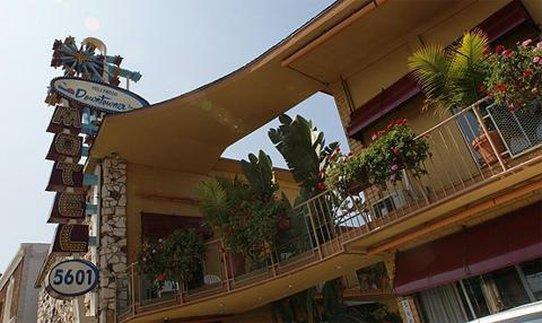 Hollywood Downtowner Motel 2*